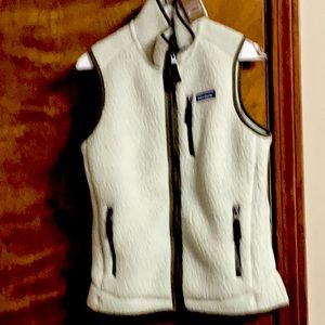 Ladies size XS Patagonia Retro Pile Vest.